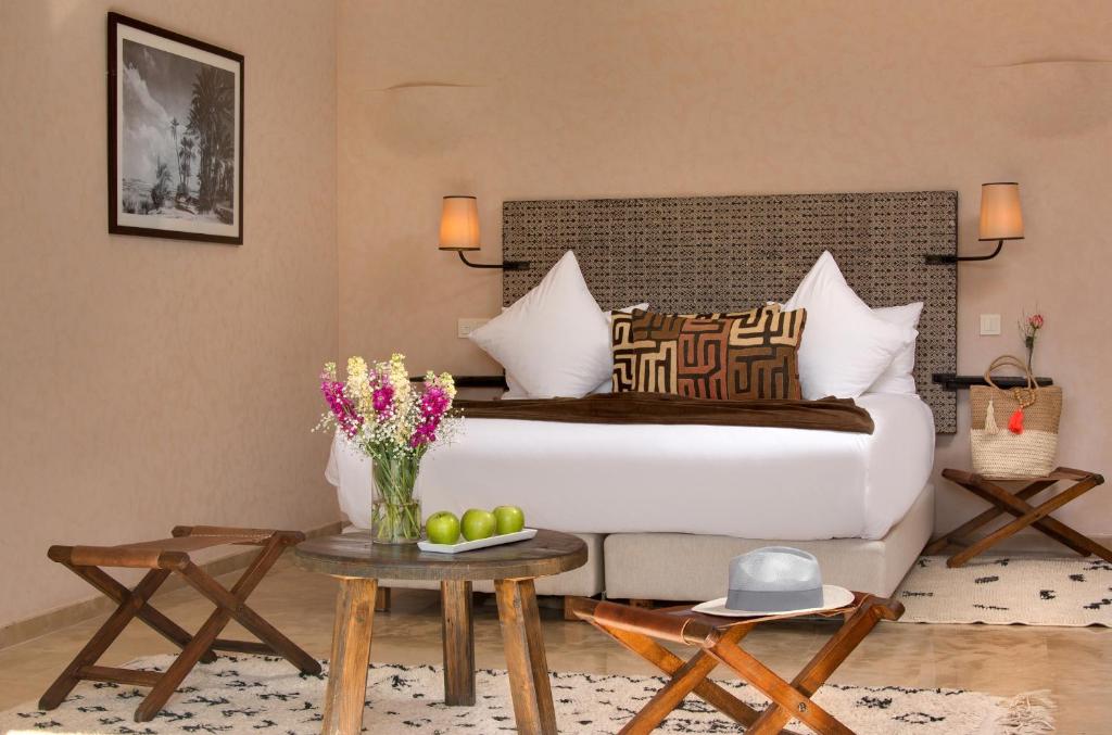 oasis-lodges-halal-hotels-marrakech-bedroom oasis lodges halal hotels marrakech bedroom